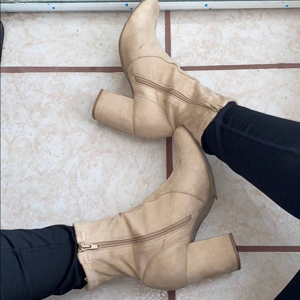Suede booties - Picture 5 of 5